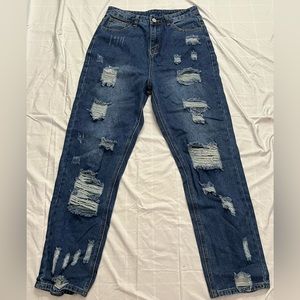 These jeans has never been used, please let me know if interested or anything!:)